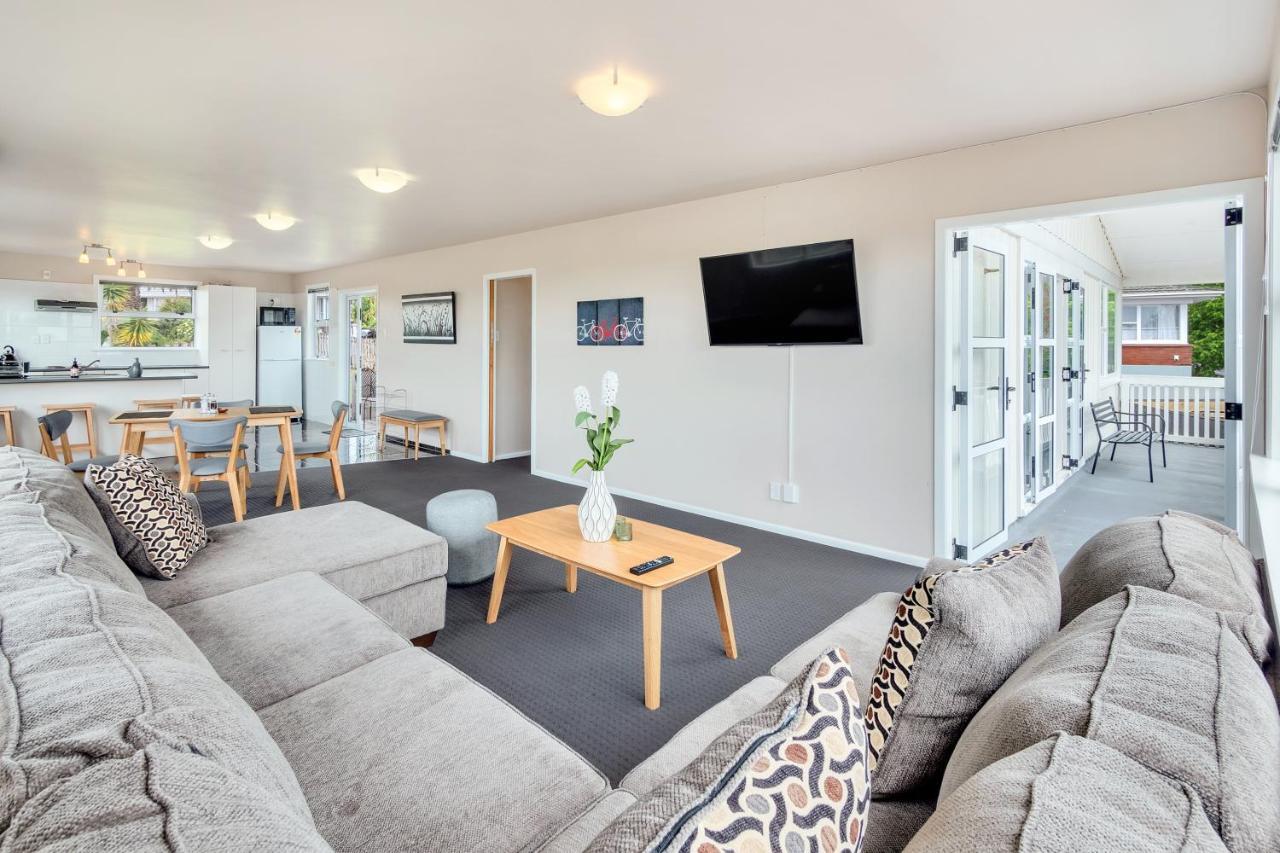 Fabulous Three Bedroom Home In Pakuranga Όκλαντ Εξωτερικό φωτογραφία