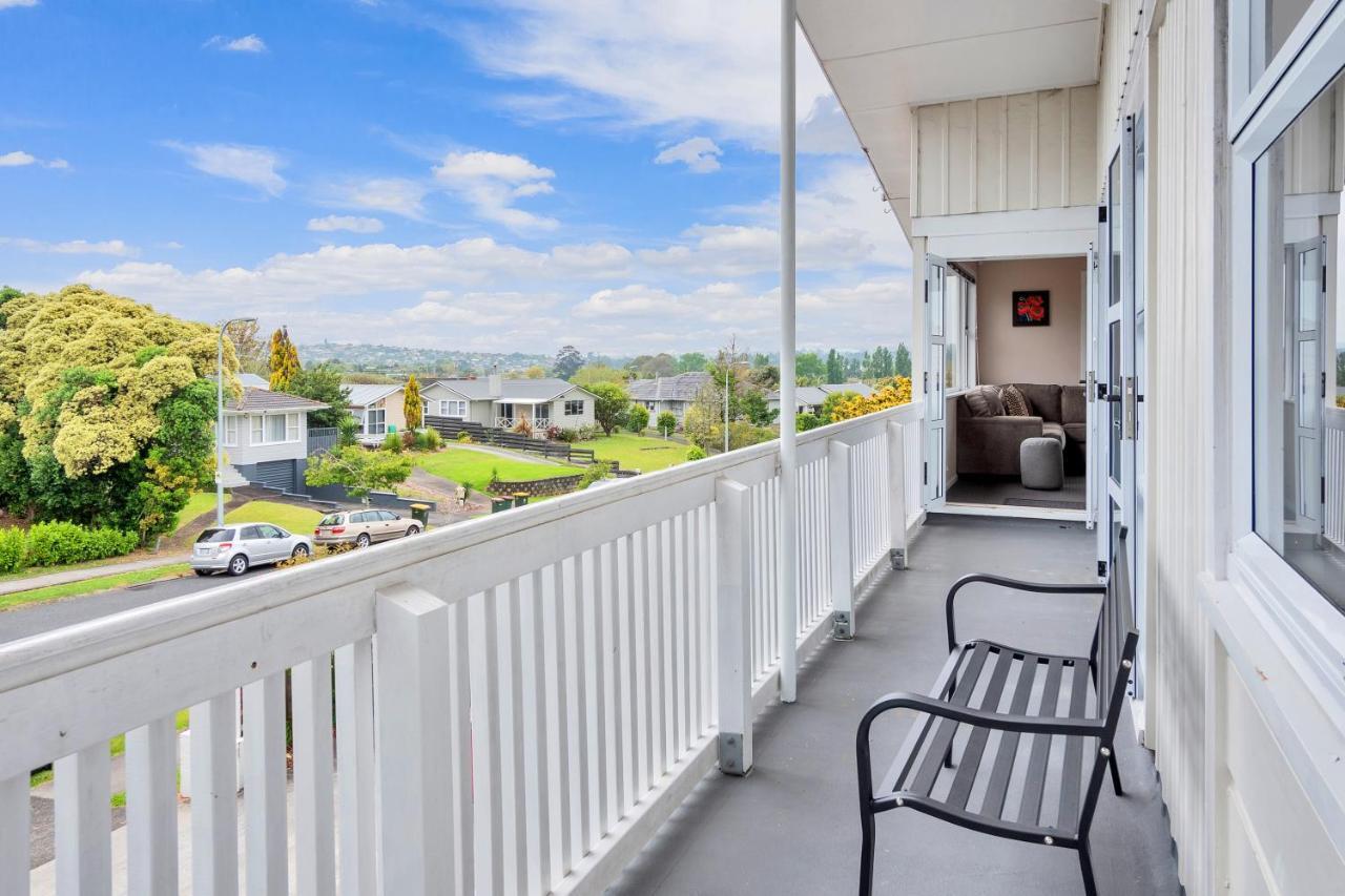 Fabulous Three Bedroom Home In Pakuranga Όκλαντ Εξωτερικό φωτογραφία