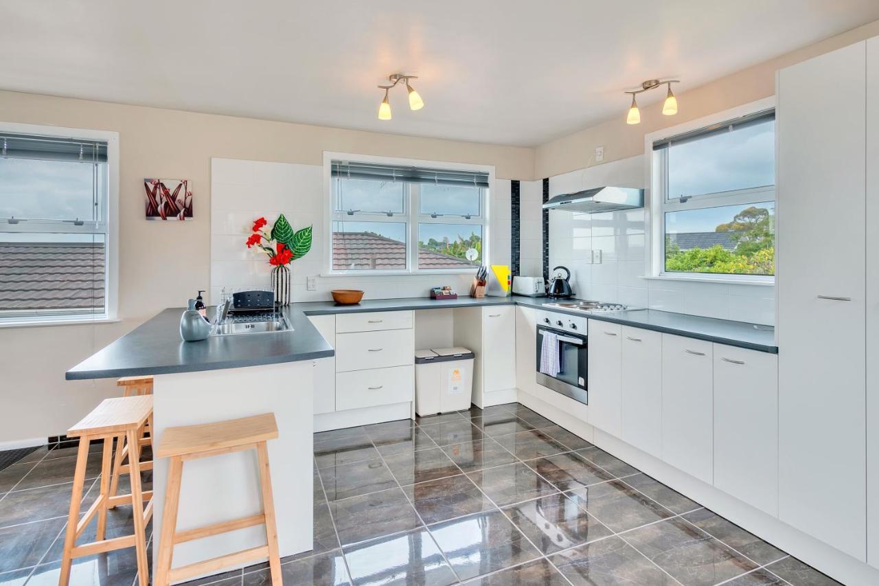 Fabulous Three Bedroom Home In Pakuranga Όκλαντ Εξωτερικό φωτογραφία